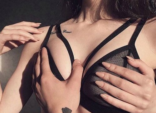 Con gái thích được sờ cái gì nhất khi quan hệ?